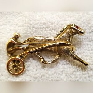 Vintage Sulky Racing Harness Horse & Jockey Brooch Gold Tone